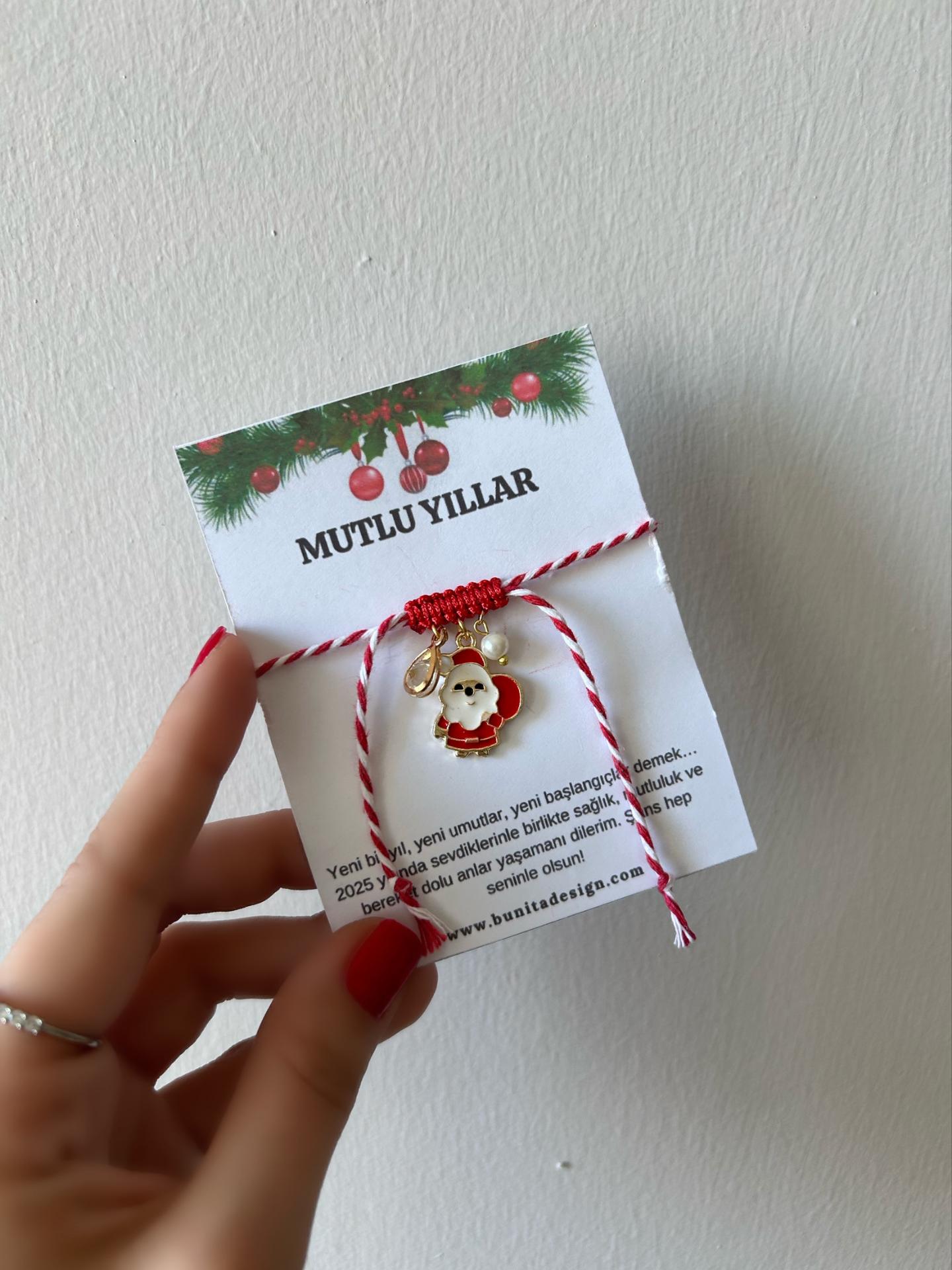 Noel%20Baba%20Figürlü%20Charm%20Detay%20Yeni%20Yıl%20Konsept%20Bileklik